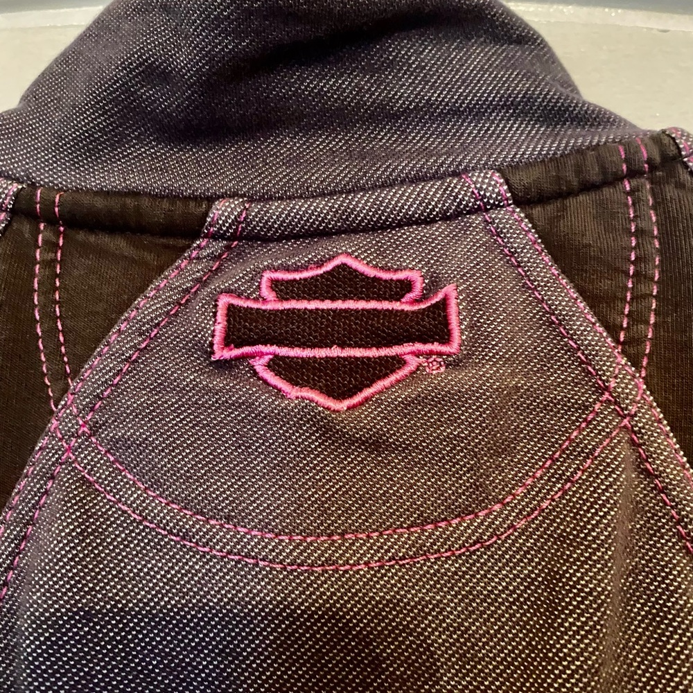 Harley Davidson Vintage line (2011) women’s lightweight zip w pockets. M